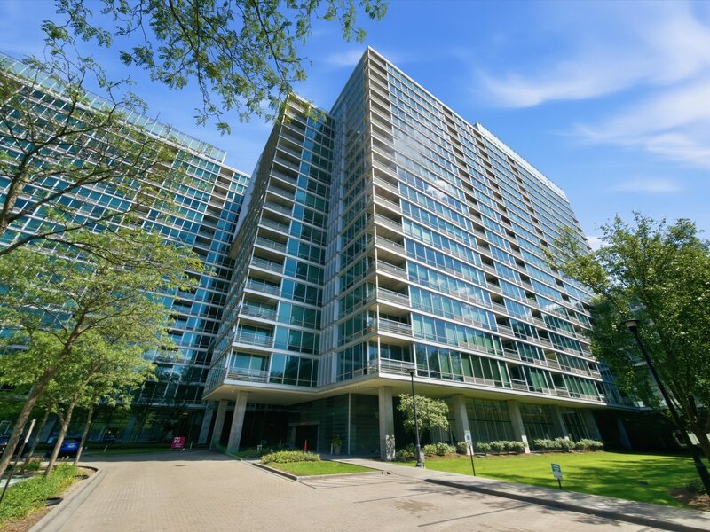 9655 Woods Drive Skokie IL 60077