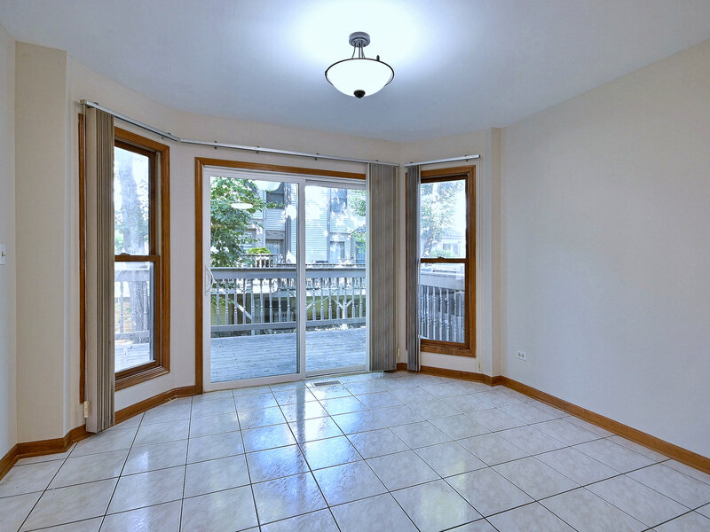 148 Schiller Square Itasca IL 60143