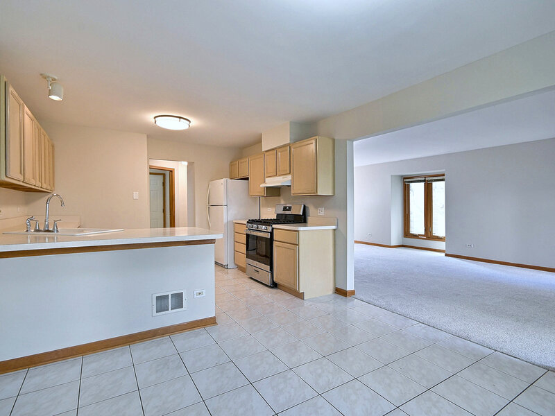148 Schiller Square Itasca IL 60143