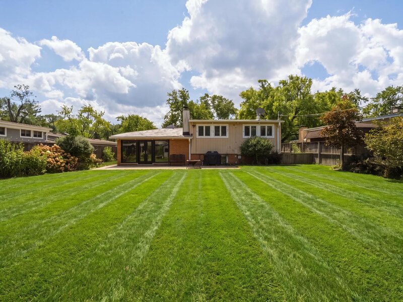 3550 Tamarind Drive Northbrook IL 60062