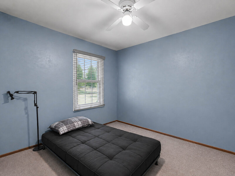 520 Dover Drive Roselle IL 60172