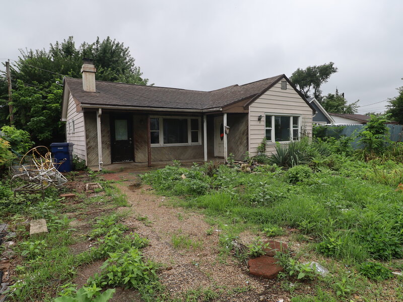 234 N 3rd Avenue Villa Park IL 60181