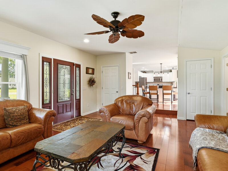 32 E Rickard Drive Oswego IL 60543