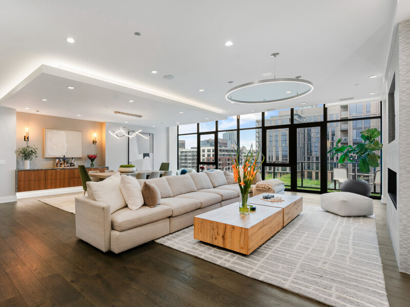 111 S Peoria Street Chicago IL 60607
