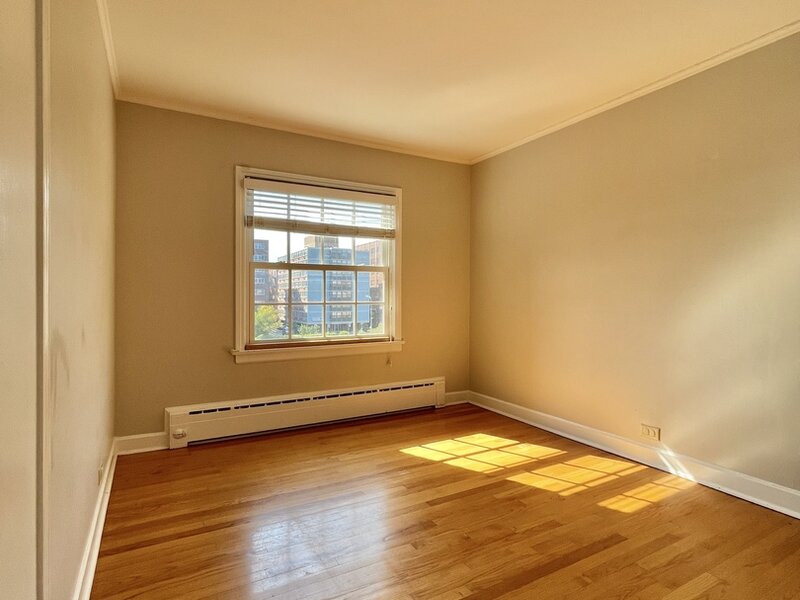 1406 Hinman Avenue Evanston IL 60201