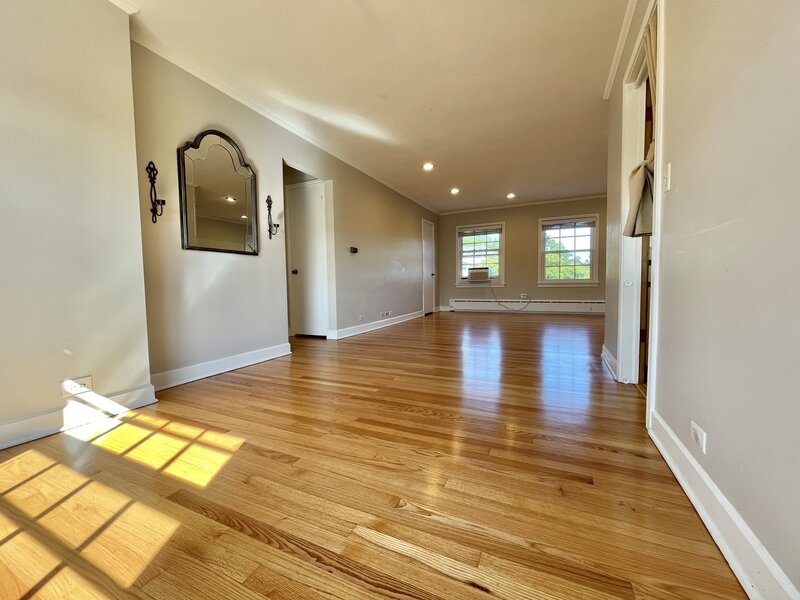 1406 Hinman Avenue Evanston IL 60201