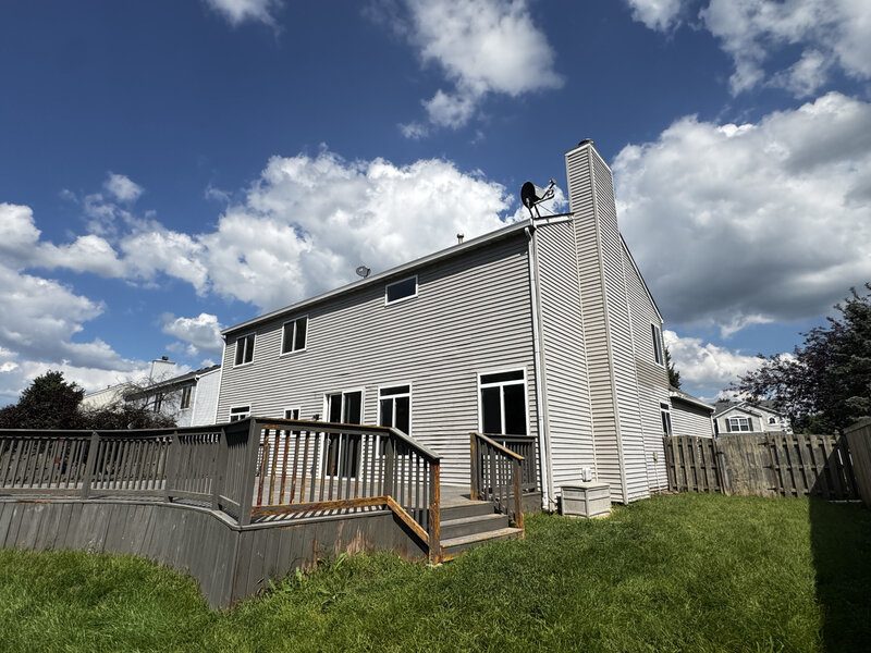 223 Paradise Parkway Oswego IL 60543