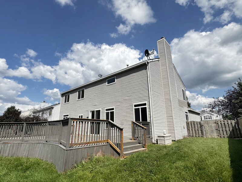 223 Paradise Parkway Oswego IL 60543