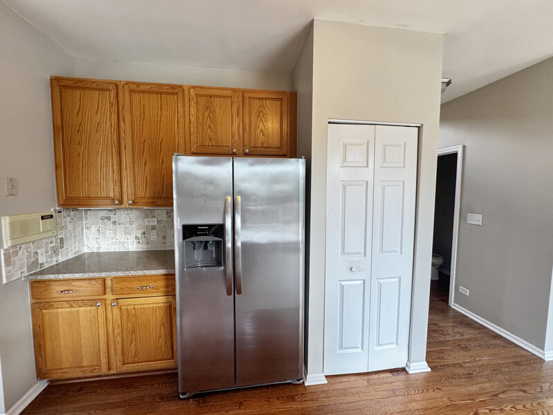 223 Paradise Parkway Oswego IL 60543