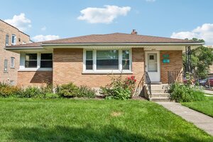 Photo of 214 Rockford Avenue Forest Park IL 60130