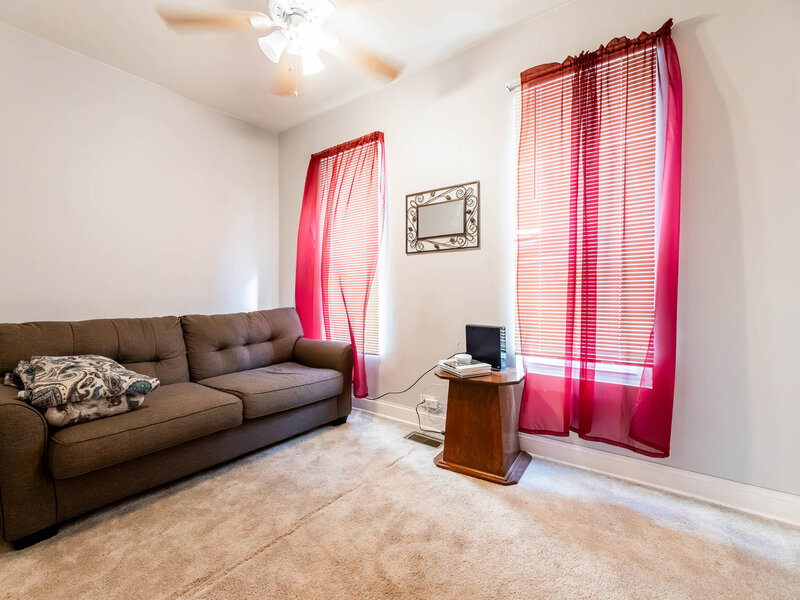 17 N Pine Avenue Chicago IL 60644