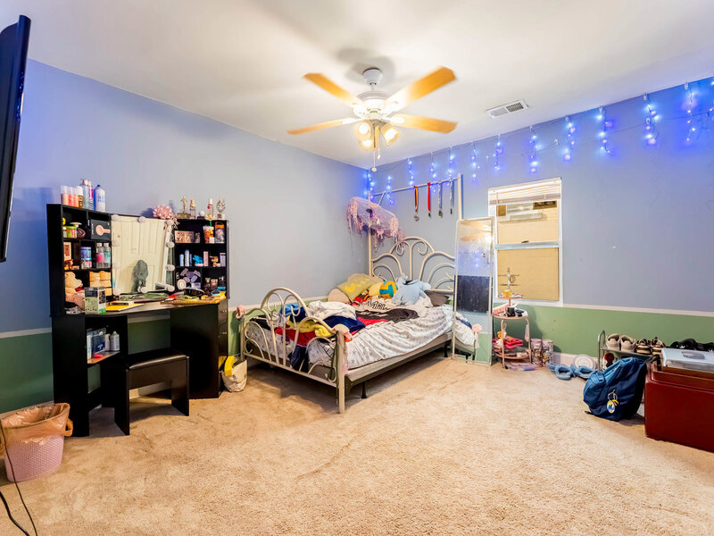 17 N Pine Avenue Chicago IL 60644