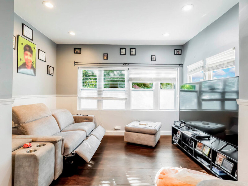17 N Pine Avenue Chicago IL 60644
