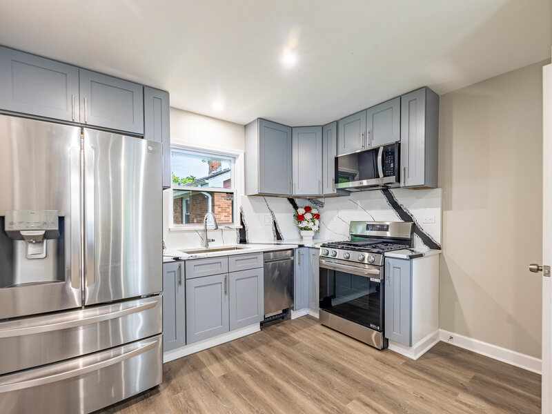 795 E 163rd Street South Holland IL 60473