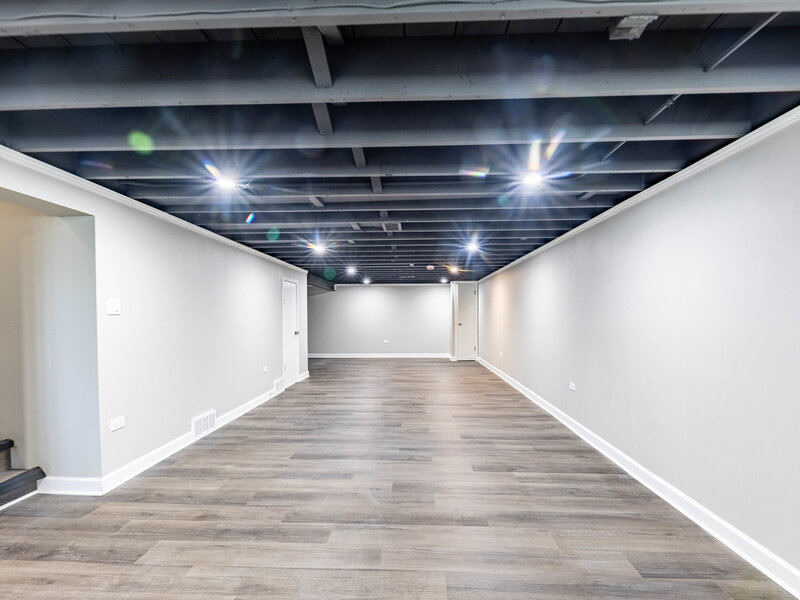 795 E 163rd Street South Holland IL 60473
