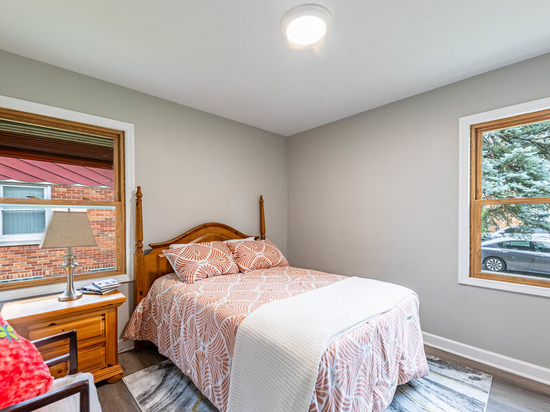 795 E 163rd Street South Holland IL 60473