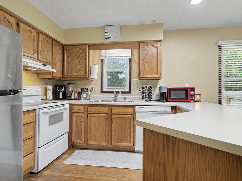 2213 Clearwater Avenue Bloomington IL 61704
