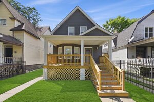 Photo of 11940 S Yale Avenue Chicago IL 60628