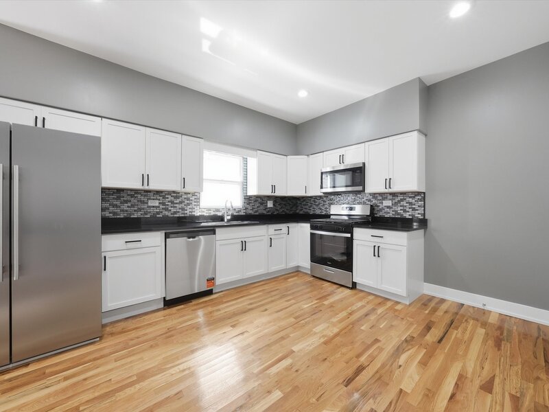 11940 S Yale Avenue Chicago IL 60628