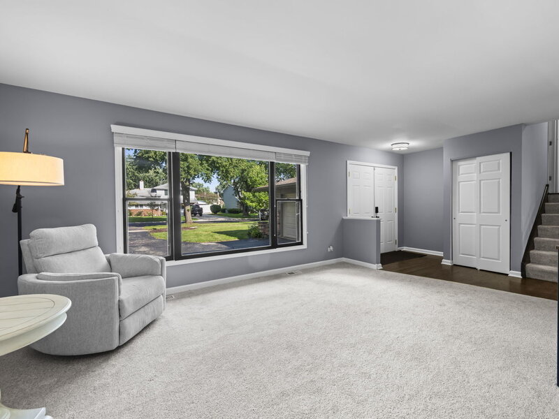 1292 N Linden Avenue Palatine IL 60074