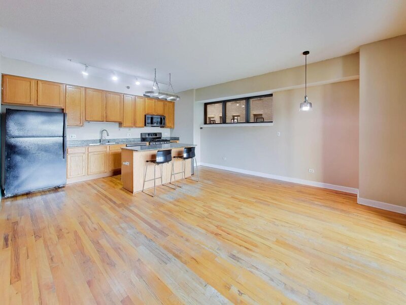 41 E 8th Street Chicago IL 60605