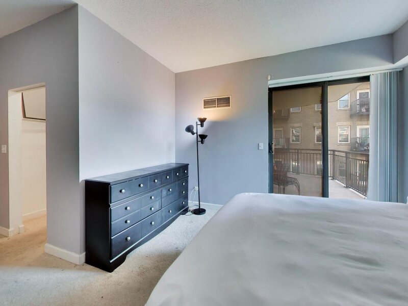 41 E 8th Street Chicago IL 60605