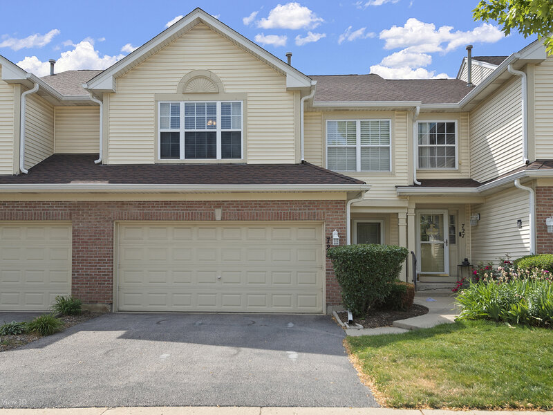 725 Littleton Trail Elgin IL 60120