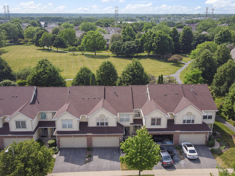 725 Littleton Trail Elgin IL 60120