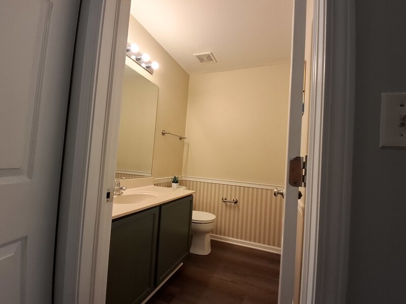 725 Littleton Trail Elgin IL 60120