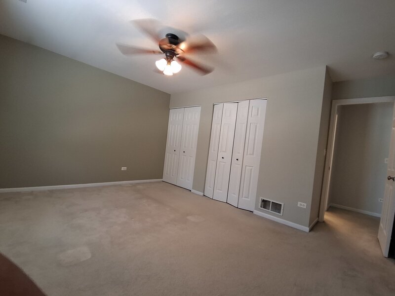 725 Littleton Trail Elgin IL 60120