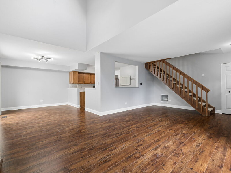 97 Cammeron Court Aurora IL 60504