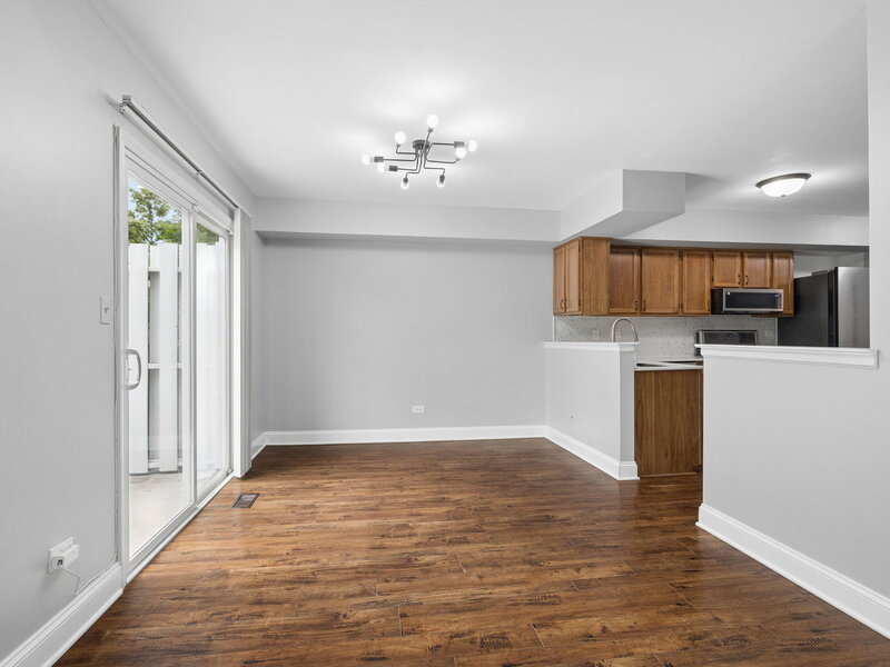97 Cammeron Court Aurora IL 60504