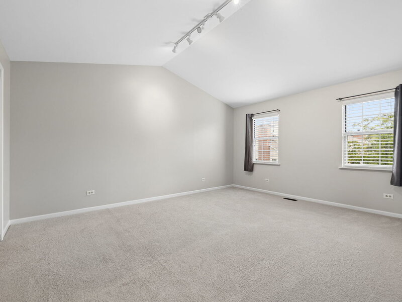 97 Cammeron Court Aurora IL 60504