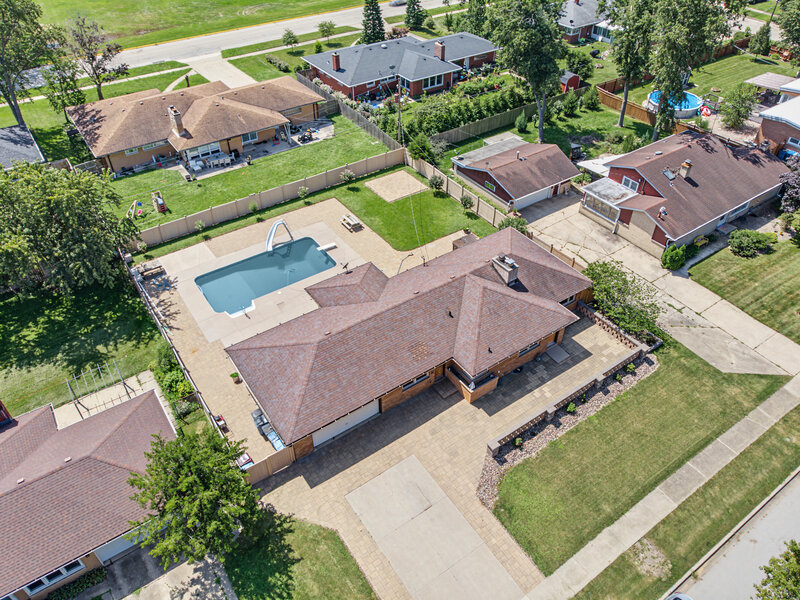 378 Oakwood Drive Crete IL 60417