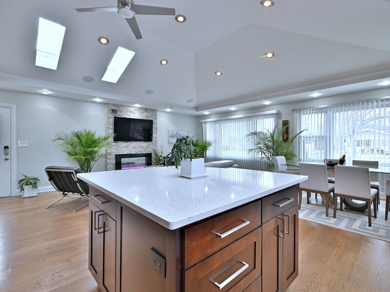 575 Bedford Lane Des Plaines IL 60016