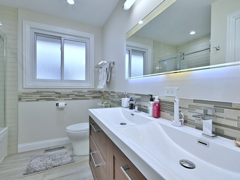 575 Bedford Lane Des Plaines IL 60016