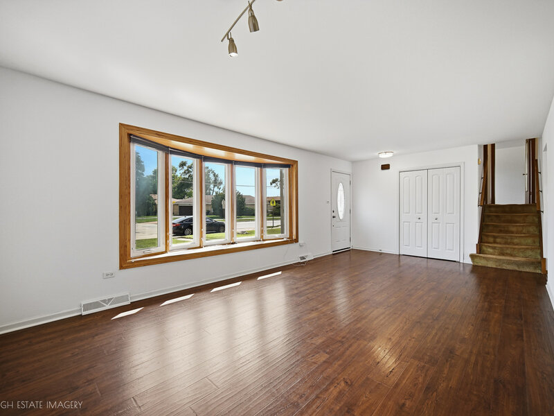 7040 W 107th Street Worth IL 60482