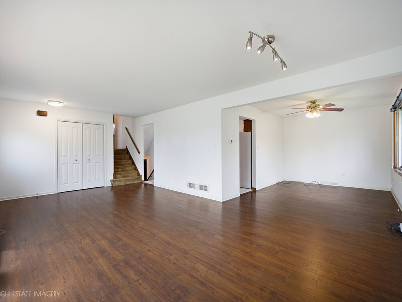 7040 W 107th Street Worth IL 60482