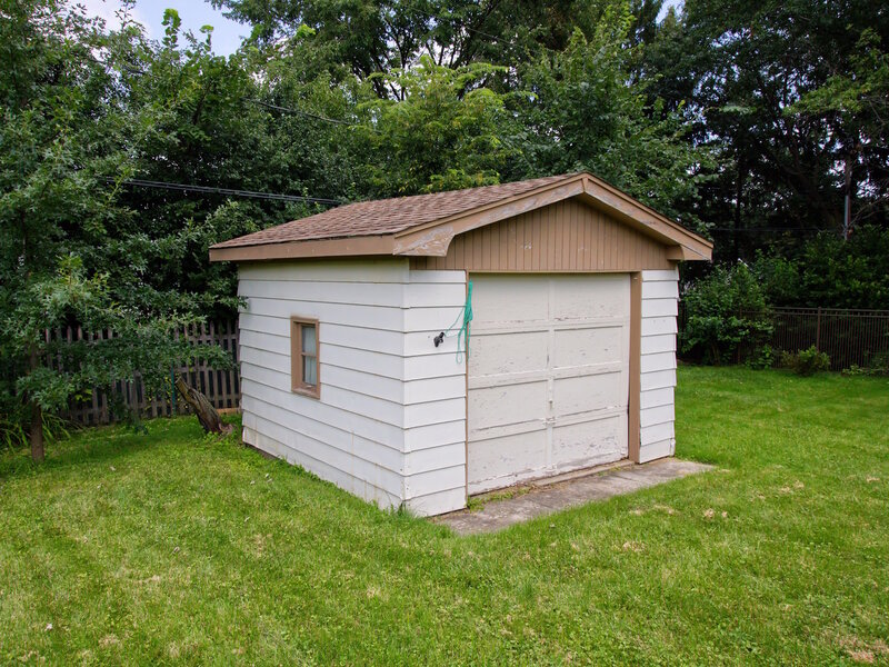 16 94th Street Burr Ridge IL 60527