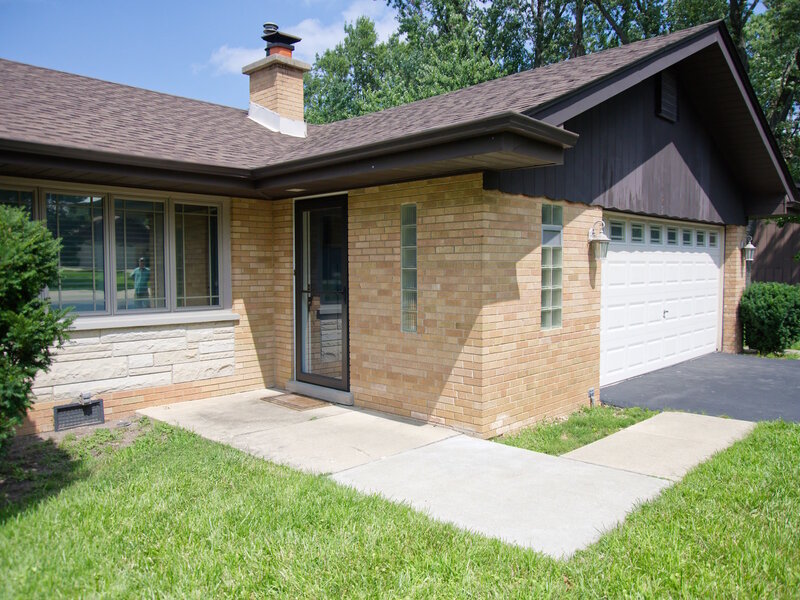 16 94th Street Burr Ridge IL 60527