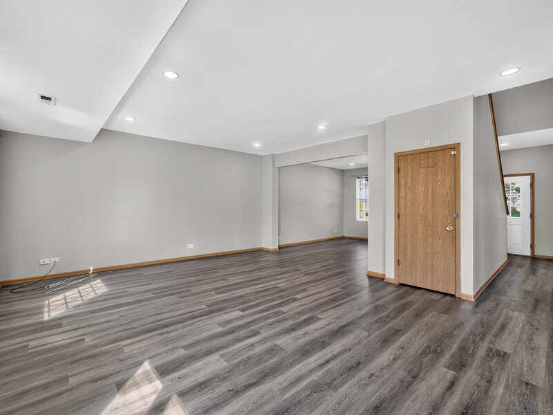 1793 Edith Lane Aurora IL 60504