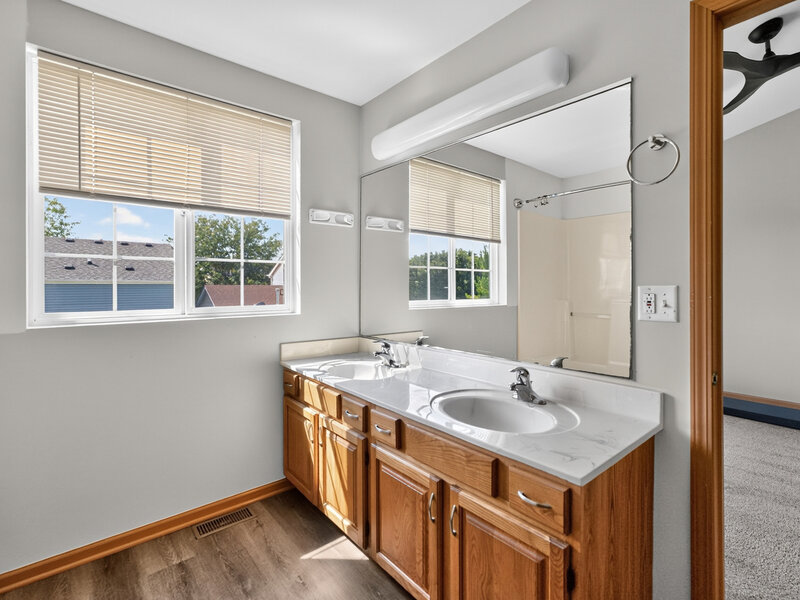 1793 Edith Lane Aurora IL 60504