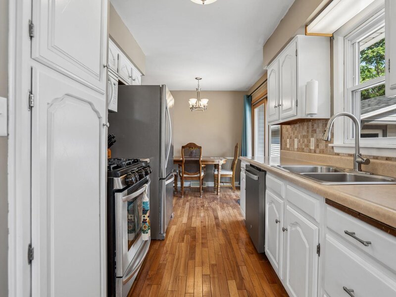 3236 W Dover Court Davenport IA 52804