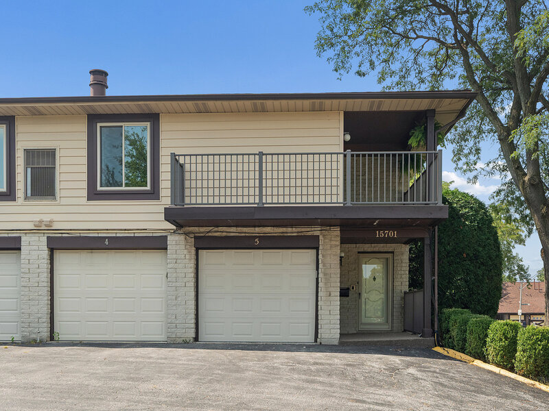 15701 Orlan Brook Drive Orland Park IL 60462