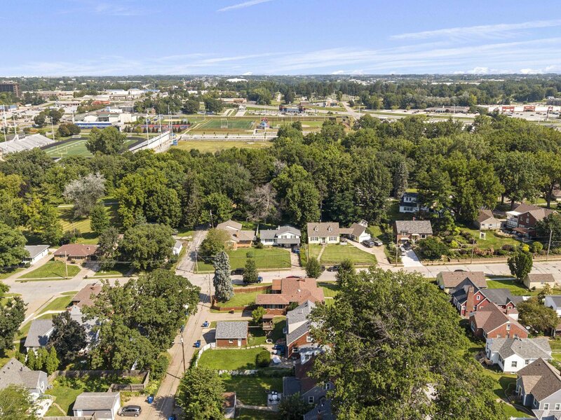 654 E 32nd Street Davenport IA 52803