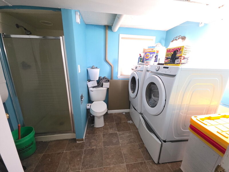 654 E 32nd Street Davenport IA 52803