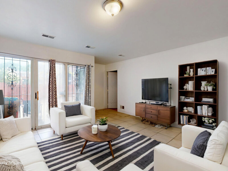 2731 S Michigan Avenue Chicago IL 60616