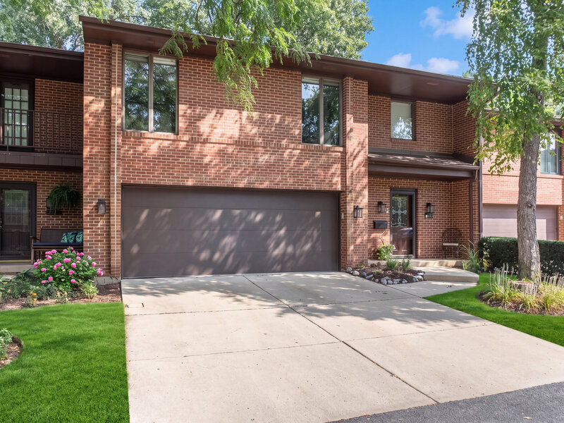 120 Boardwalk Place Park Ridge IL 60068