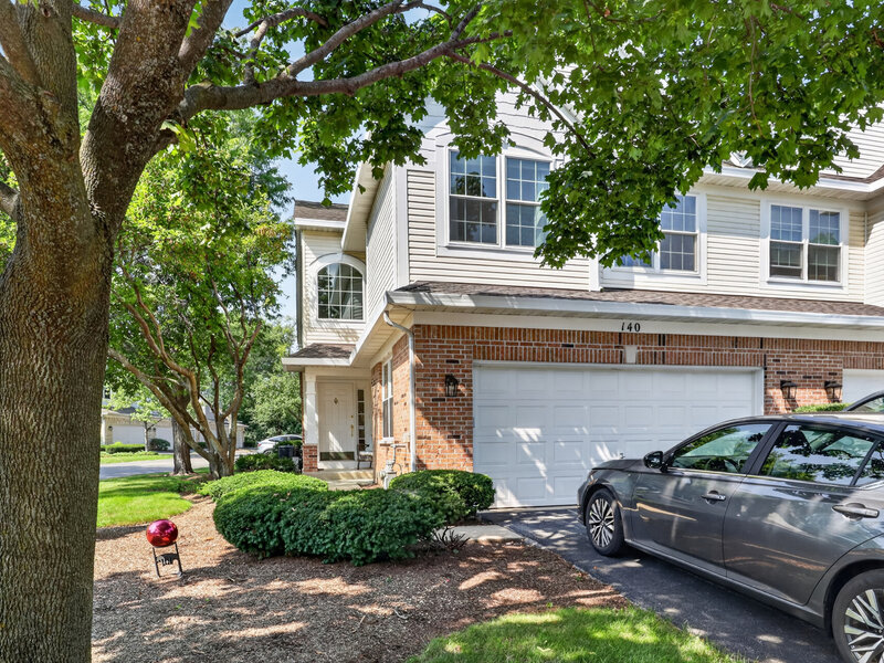 140 Bay Drive Itasca IL 60143