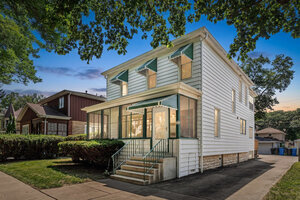 Photo of 11236 S Talman Avenue Chicago IL 60655